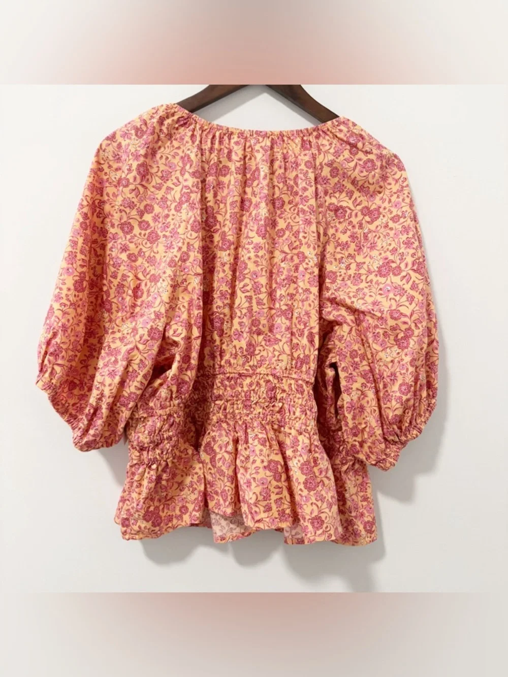 Old Navy Floral Puff-Sleeve Peplum Blouse Womens 2X‎ V-neck Smocked Cottagecore